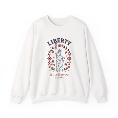 Patriotic Statue of Liberty Sweatshirt | Vintage Americana Crewneck