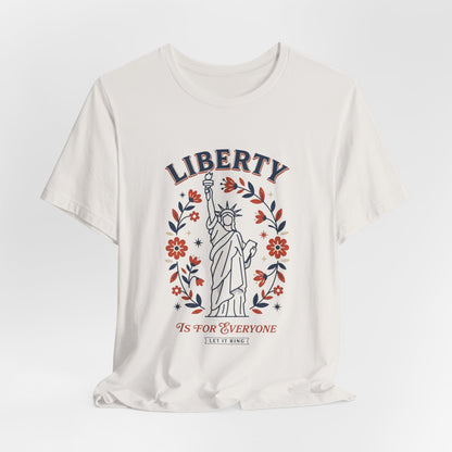 Patriotic Statue of Liberty T-Shirt | Vintage Americana Tee