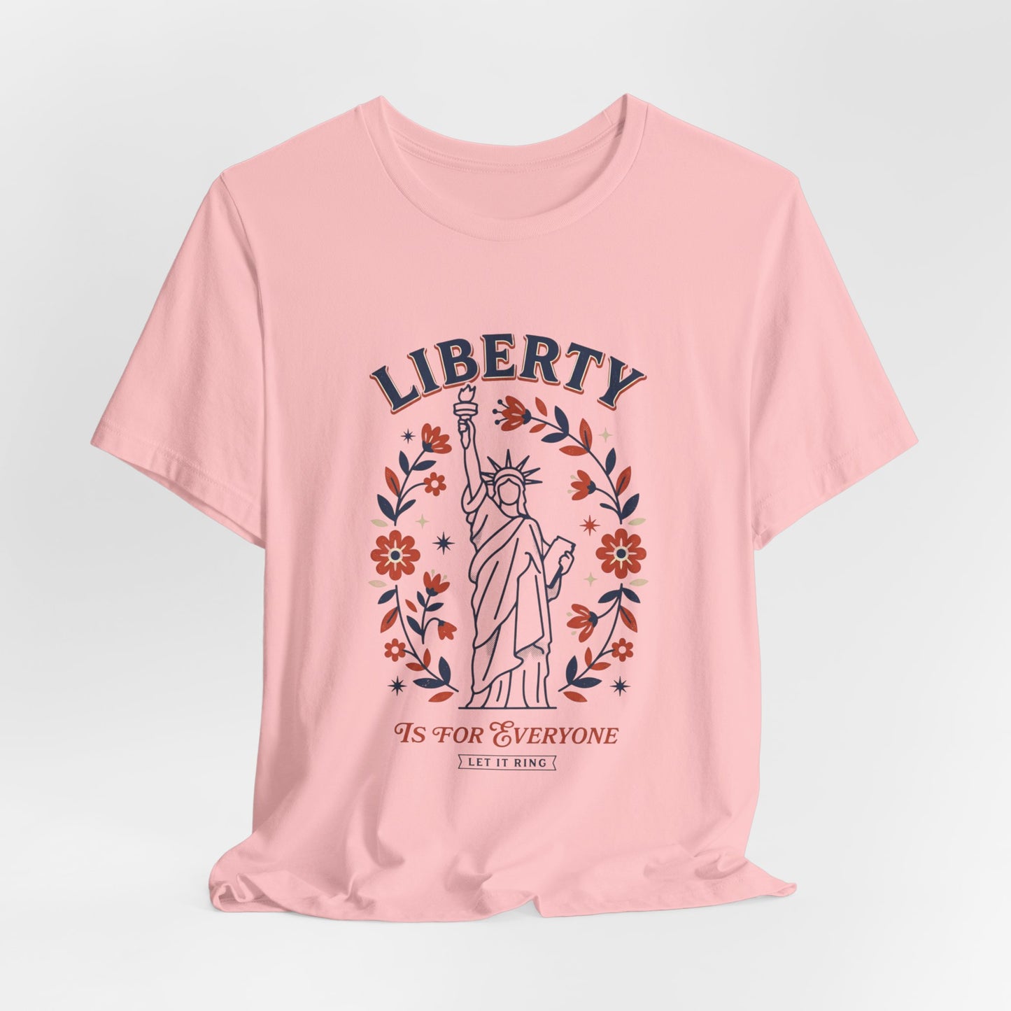 Patriotic Statue of Liberty T-Shirt | Vintage Americana Tee