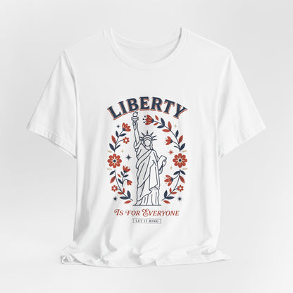 Patriotic Statue of Liberty T-Shirt | Vintage Americana Tee