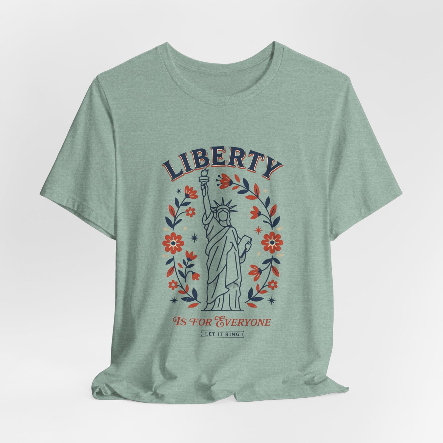 Patriotic Statue of Liberty T-Shirt | Vintage Americana Tee
