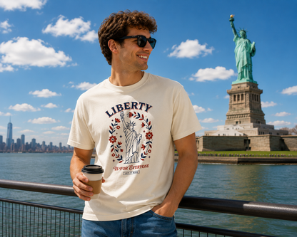 Patriotic Statue of Liberty T-Shirt | Vintage Americana Tee