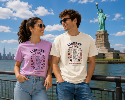 Patriotic Statue of Liberty T-Shirt | Vintage Americana Tee